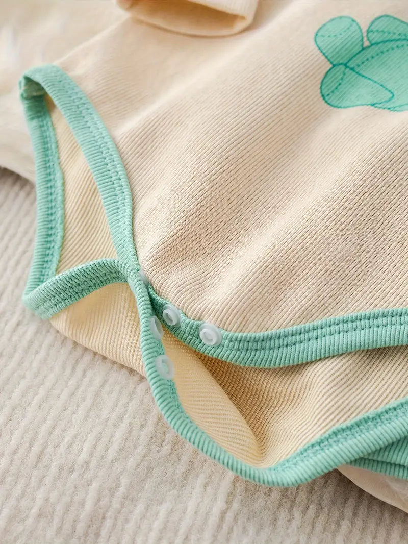 Ensemble 4 pièces pour bébé garçon | Body à manches longues, pantalon, bonnet et chaussettes à imprimé ours