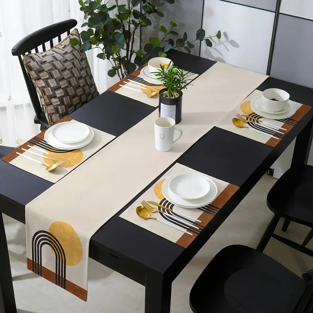 Set of 1 Table Runner & 4pc placemats with Abstract Art Print