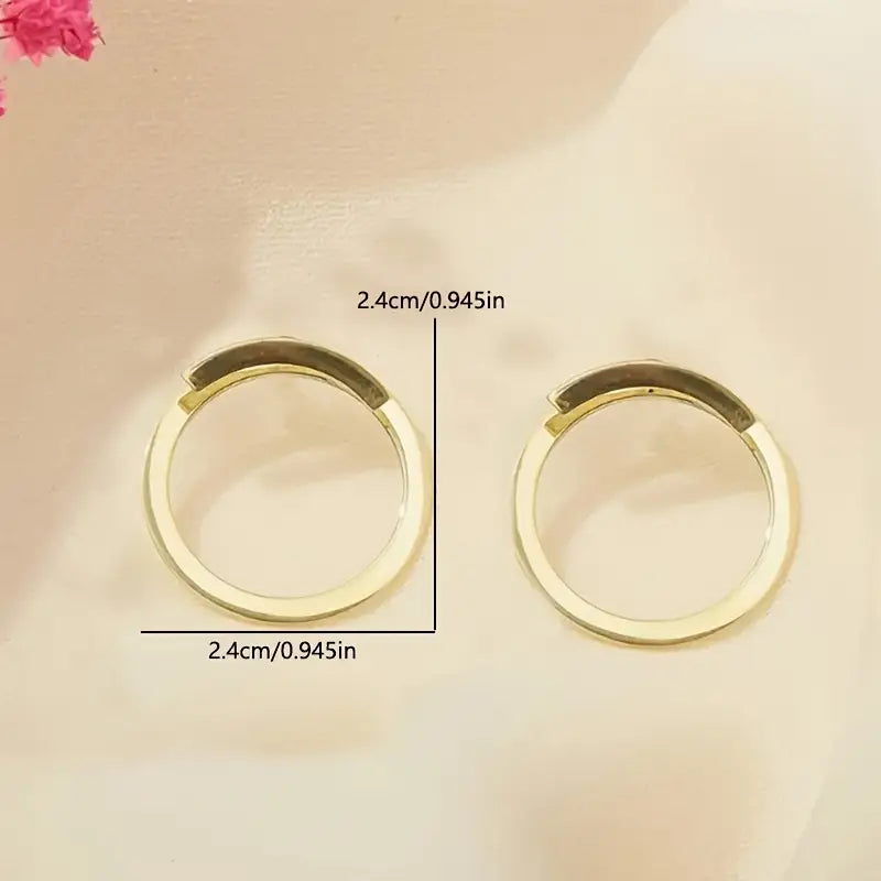 1 Pair Glossy Metal Hollow Geometric Women's Earrings
