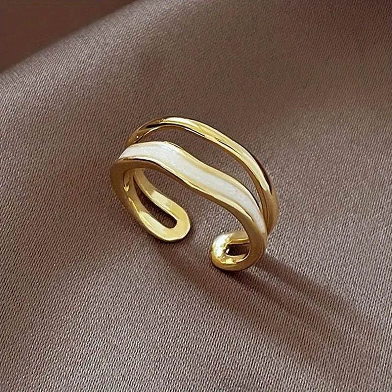 Copper Ring for Women, Simple Fashion Open Band Design, with August Birthstone Accent