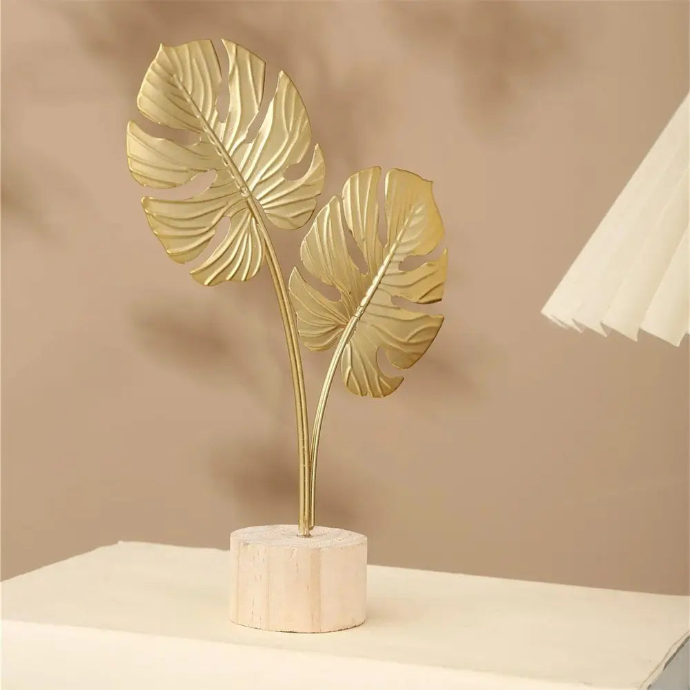 Elegant Metal Tree Leaf Art Decor