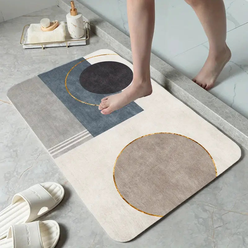 Geometric Bath Rug - Non-Slip, Absorbent, Flannel Top