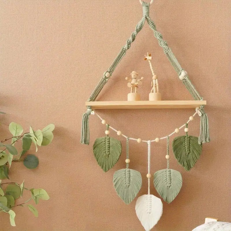 Chic Nordic-Inspired Handwoven Leaf Tapestry