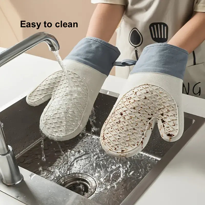 Versatile Silicone Kitchen Gloves - Heat Resistant, Waterproof & Non-Stick