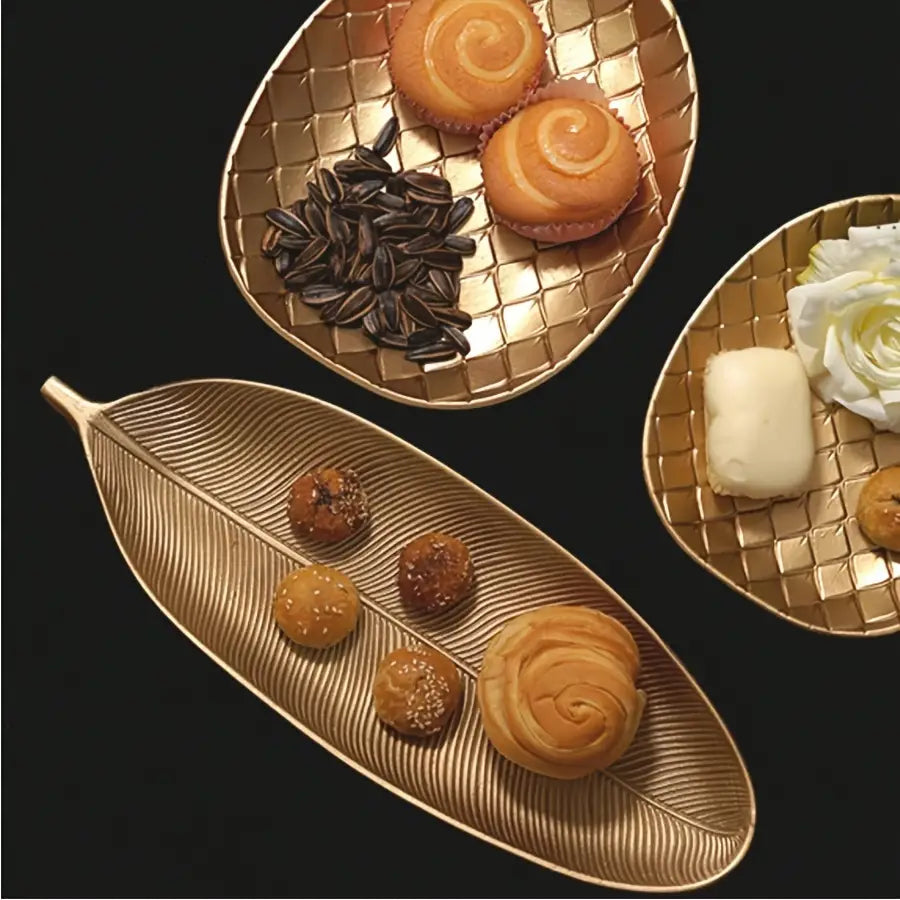 Nordic Style Wooden Candy Snack Serving Tray, Elegant Golden Leaf Design