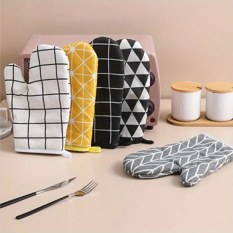 2pcs Oven Mitts, Heat Resistant Non-Slip Microwave Baking Gloves with Hanging Loop
