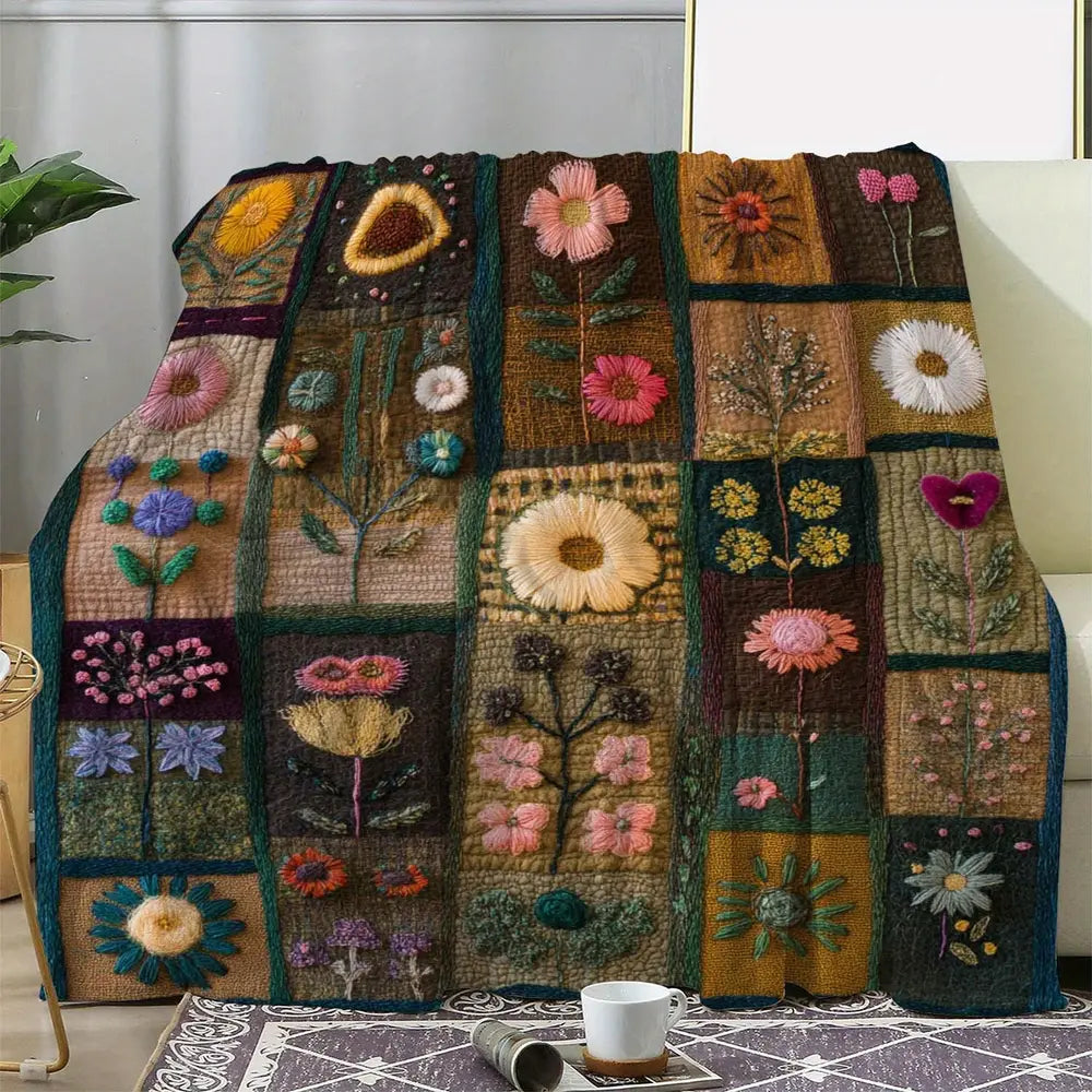 Cozy Vintage Floral Plaid Flannel Throw Blanket - Soft, Warm & Versatile