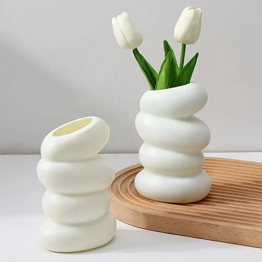 1pc Chic Spiral White Vase - Nordic-Inspired