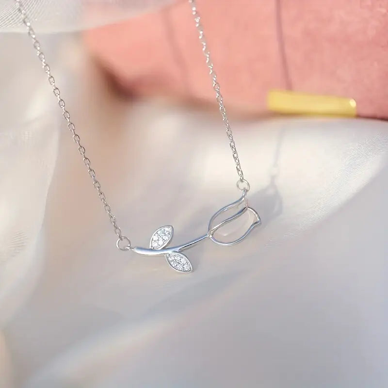 Zircon Tulip Pendant Necklace - Women's Jewelry