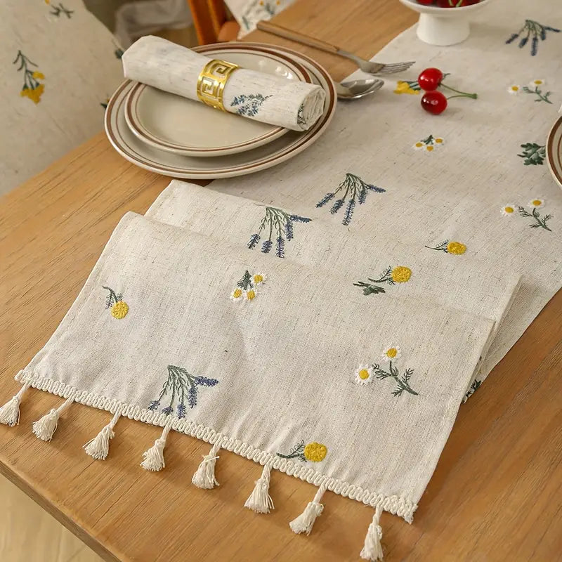 Beige Floral Table Runner – Polyester with Tassels for Dining & Kitchen Decor
