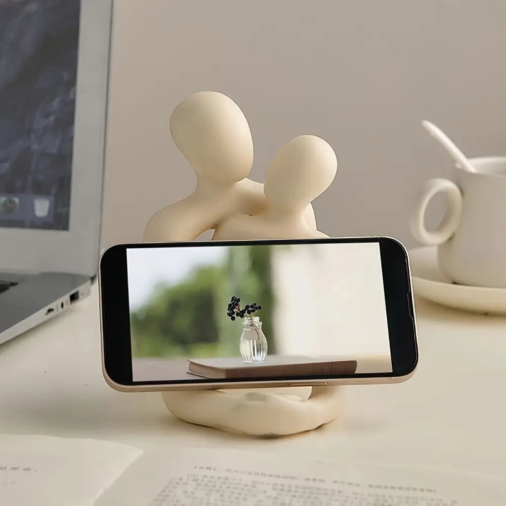 Romantic Couple Statue Sculpture - Modern Resin Art for Home & Office Decor