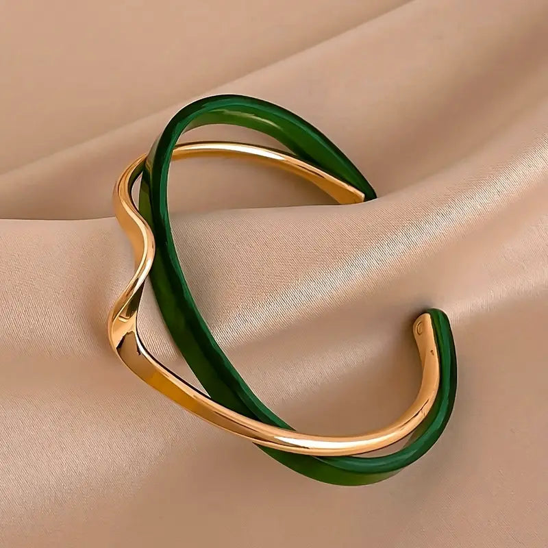 18K Gold Plated Wave Cuff Bangle – Minimalist Pearl Jewelry for Women