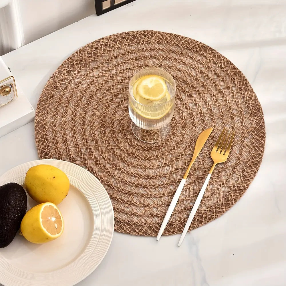4pcs set of Non-Slip Round Boho Chic Braided Jute Placemats
