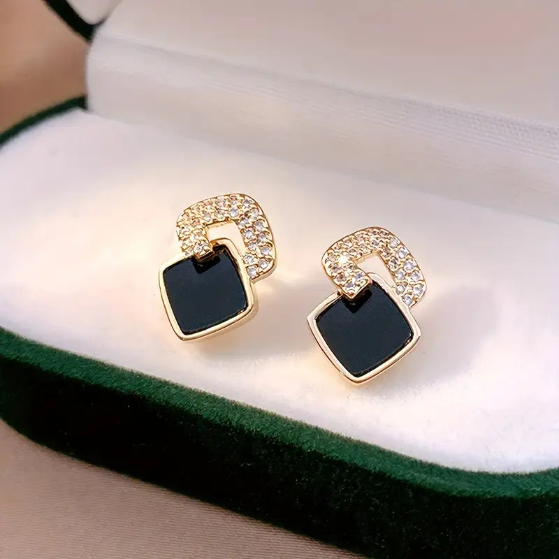 Boucles d'oreilles à tige en strass – Bijoux élégants en alliage pour femmes, tenues décontractées et de loisirs