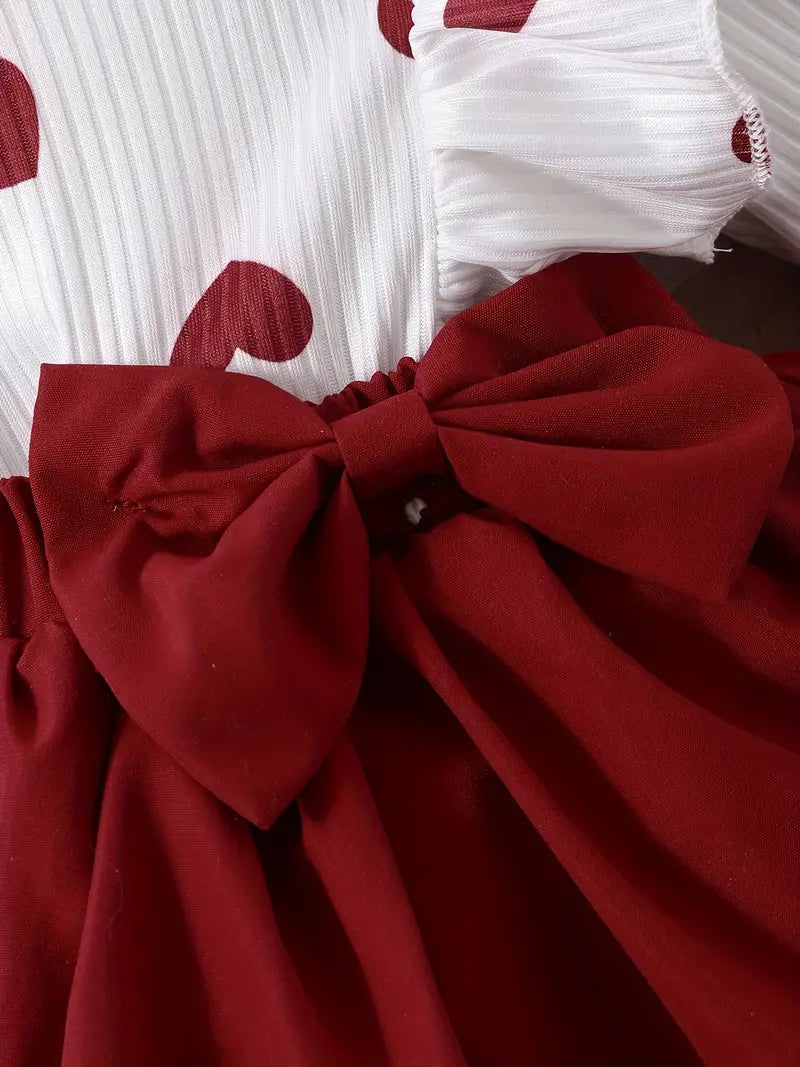 Ensemble combinaison et bandeau pour bébé fille à imprimé cœurs | Tenue douillette pour le printemps et l'automne