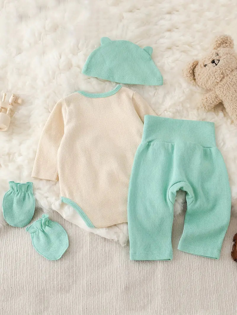 Ensemble 4 pièces pour bébé garçon | Body à manches longues, pantalon, bonnet et chaussettes à imprimé ours