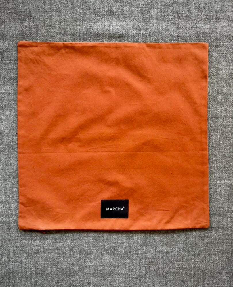Metok | Flower Cushion Cover