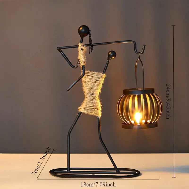 Bougeoir rustique de style africain avec motif abstrait artistique en métal noir représentant une fille