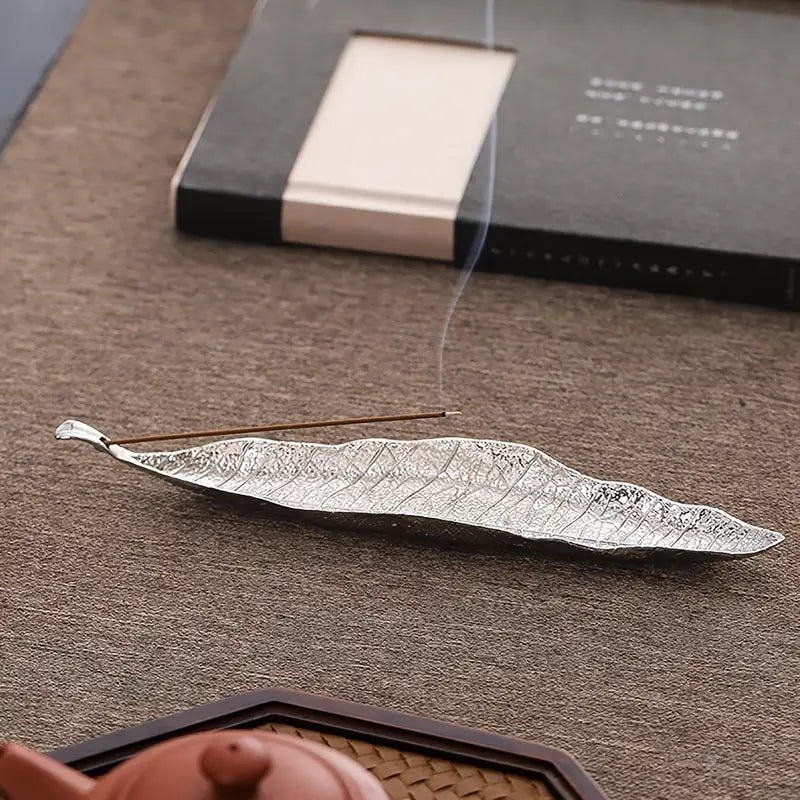 Elegante metalen wierookhouder – decoratie voor thuisyoga en theeceremonies