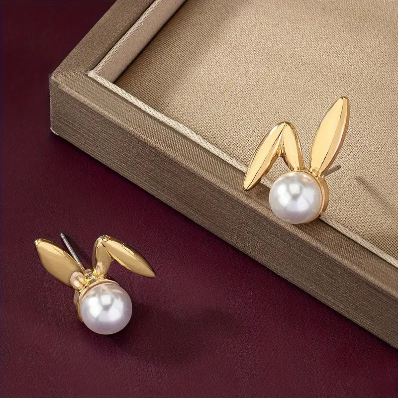 Pearl Stud Earrings - Rabbit Design Retro Modern Jewelry