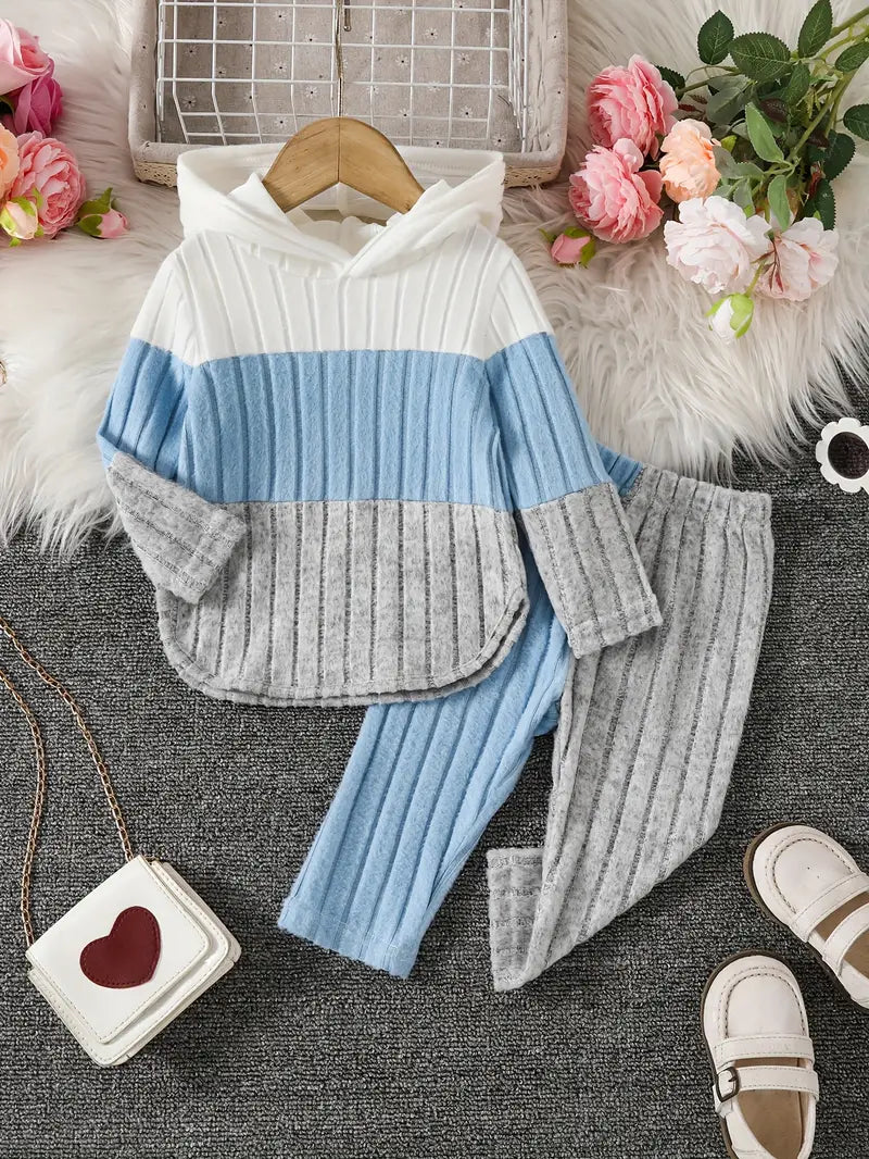 Set met kleurrijke hoodie en broek | Trendy en comfortabele babyoutfit