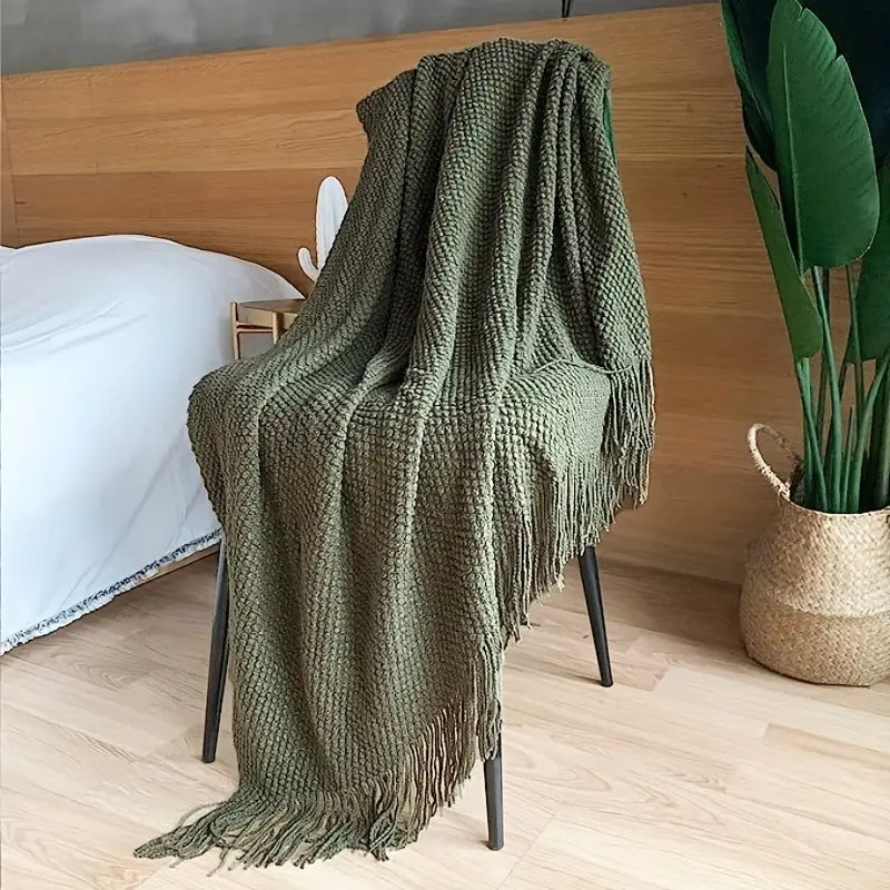 1pc Elegant Knit Throw Blanket with Tassels - Cozy & Lightweight for All-Season Comfort