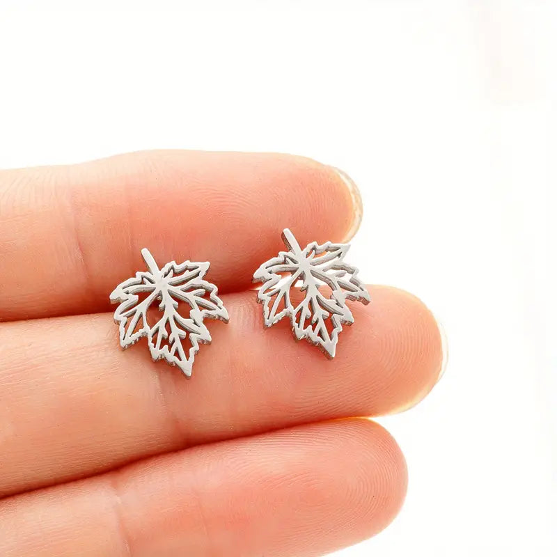 Men’s Stainless Steel Maple Leaf Stud Earrings – Classic Amulet Jewelry for Parties & Gifts