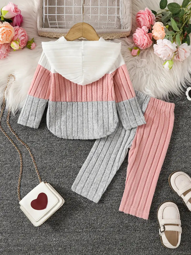 Set met kleurrijke hoodie en broek | Trendy en comfortabele babyoutfit