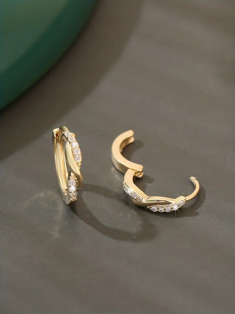 Boucles d'oreilles créoles torsadées délicates – Créoles élégantes et ornées pour les rendez-vous et les fêtes