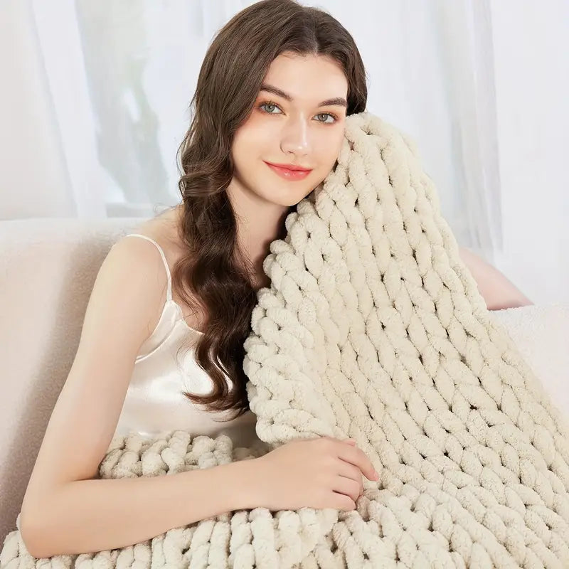 Chunky Knit Blanket - Cozy Chenille Throw for Sofa, Home Decor, Travel