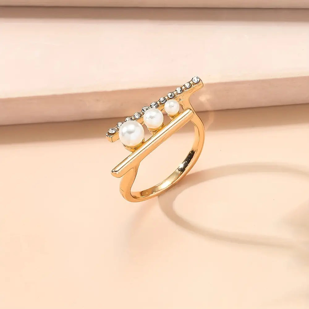 Bague ouverte réglable au design irrégulier, avec perles d'imitation et strass
