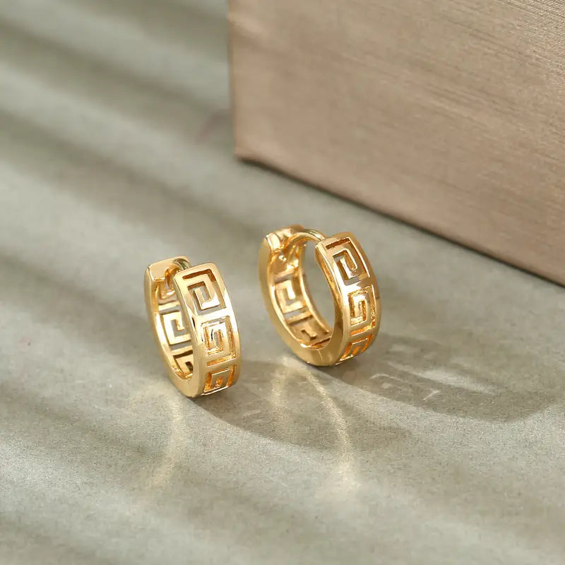Retro Geometric Hollow Ear Cuffs – Copper Jewelry for Gifts
