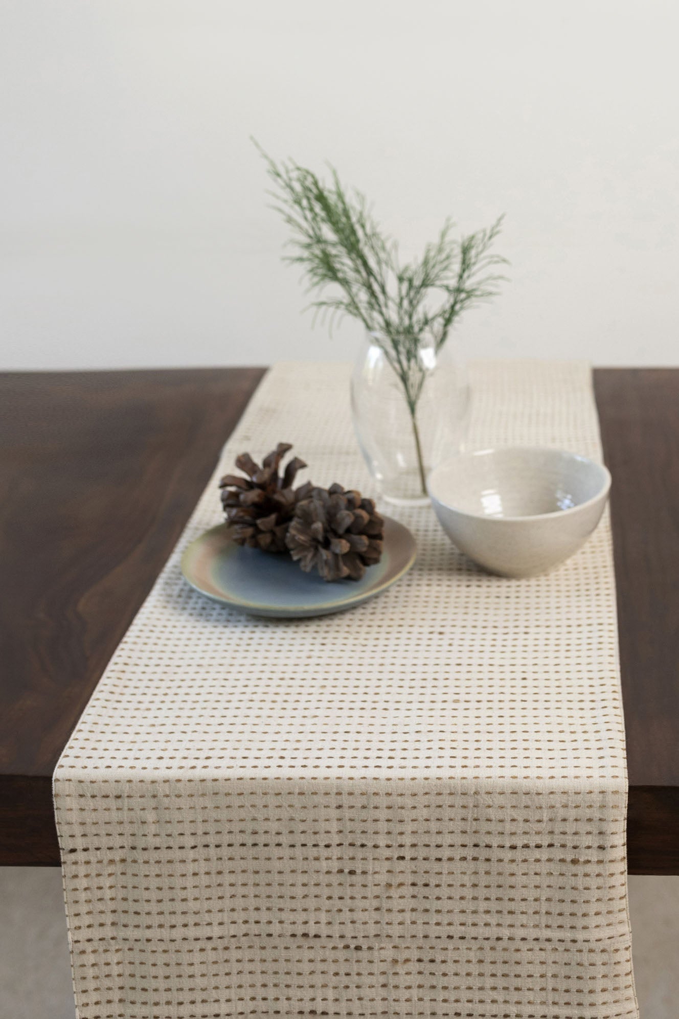 Handwoven Cotton Table Runner Water & Heat Resistant - Dining Set With 8 Mats