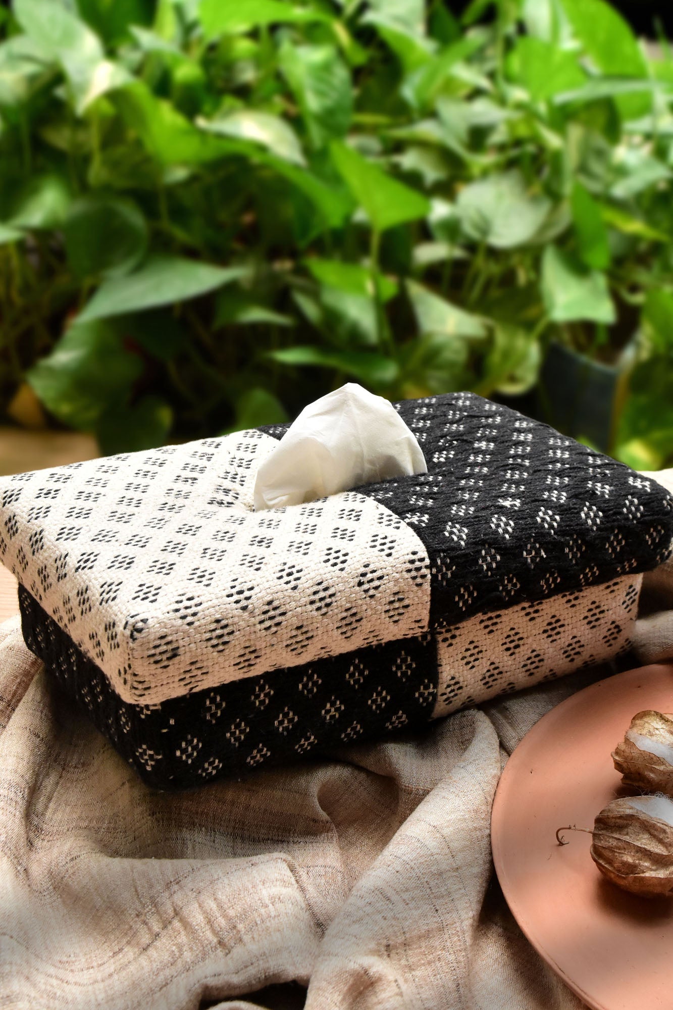 Handwoven Jacquard Tissue Box - Two-Sided Pattern