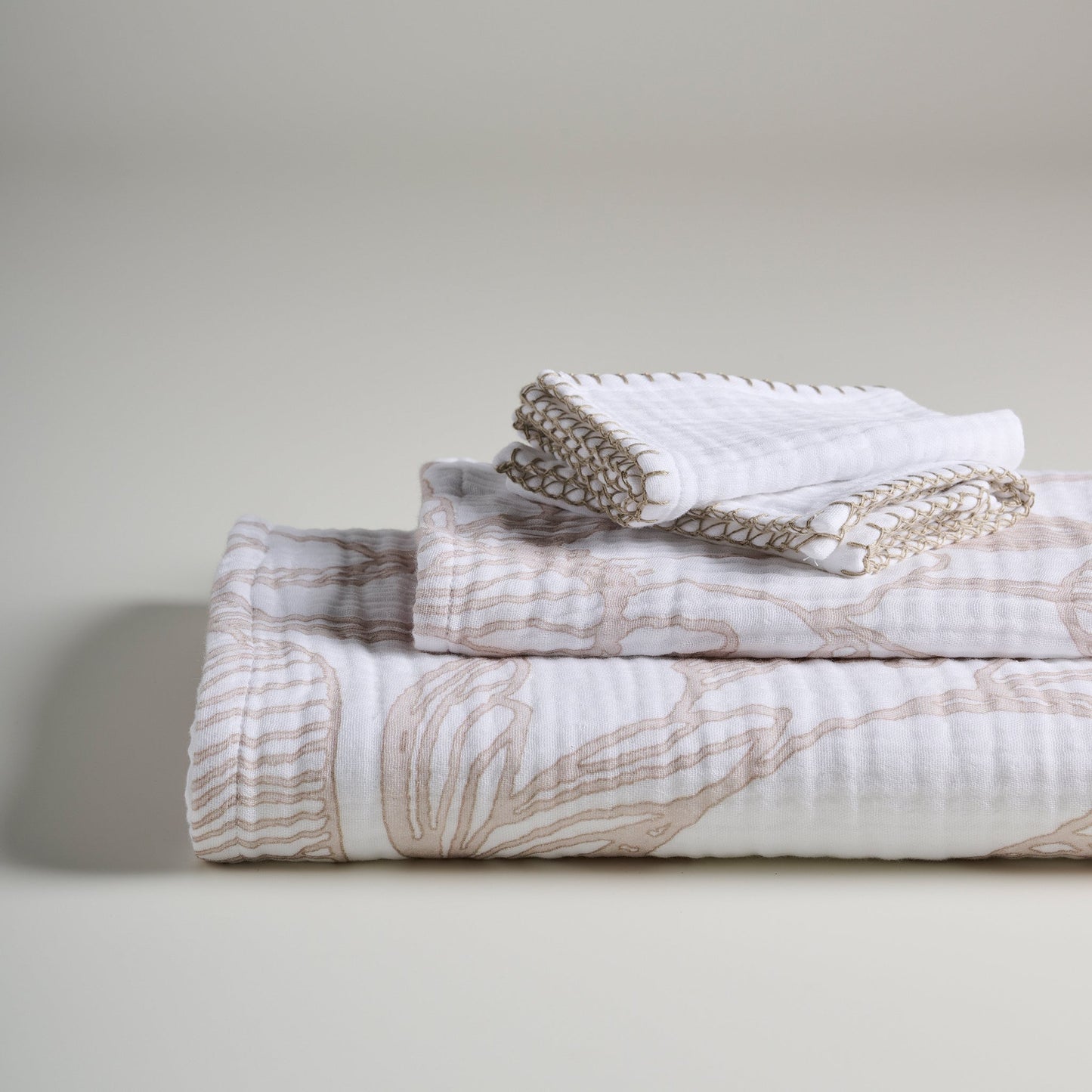Cotton Gauze Bath Towel - Quick-Drying, Highly Absorbent