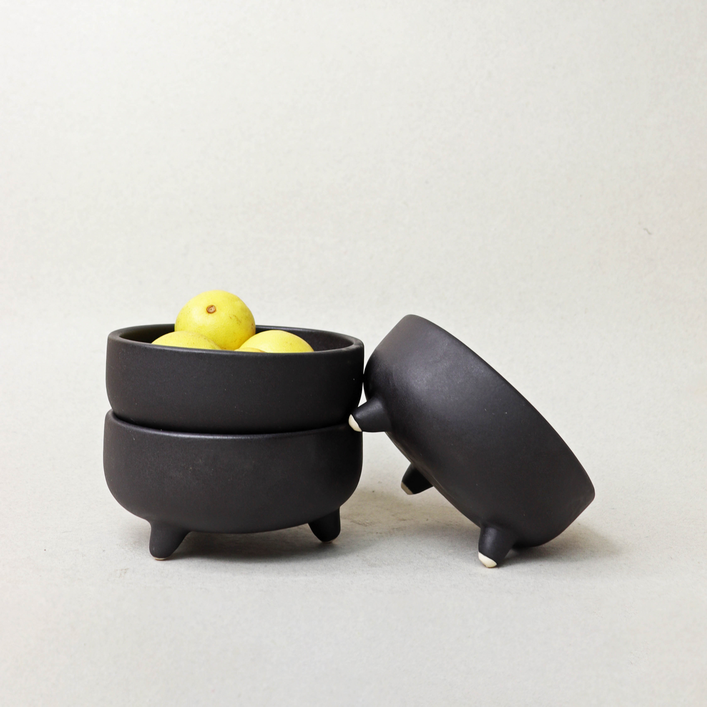 Handcrafted Ceramic Serving Bowl 3-Legged - Charcoal, 11cm dia