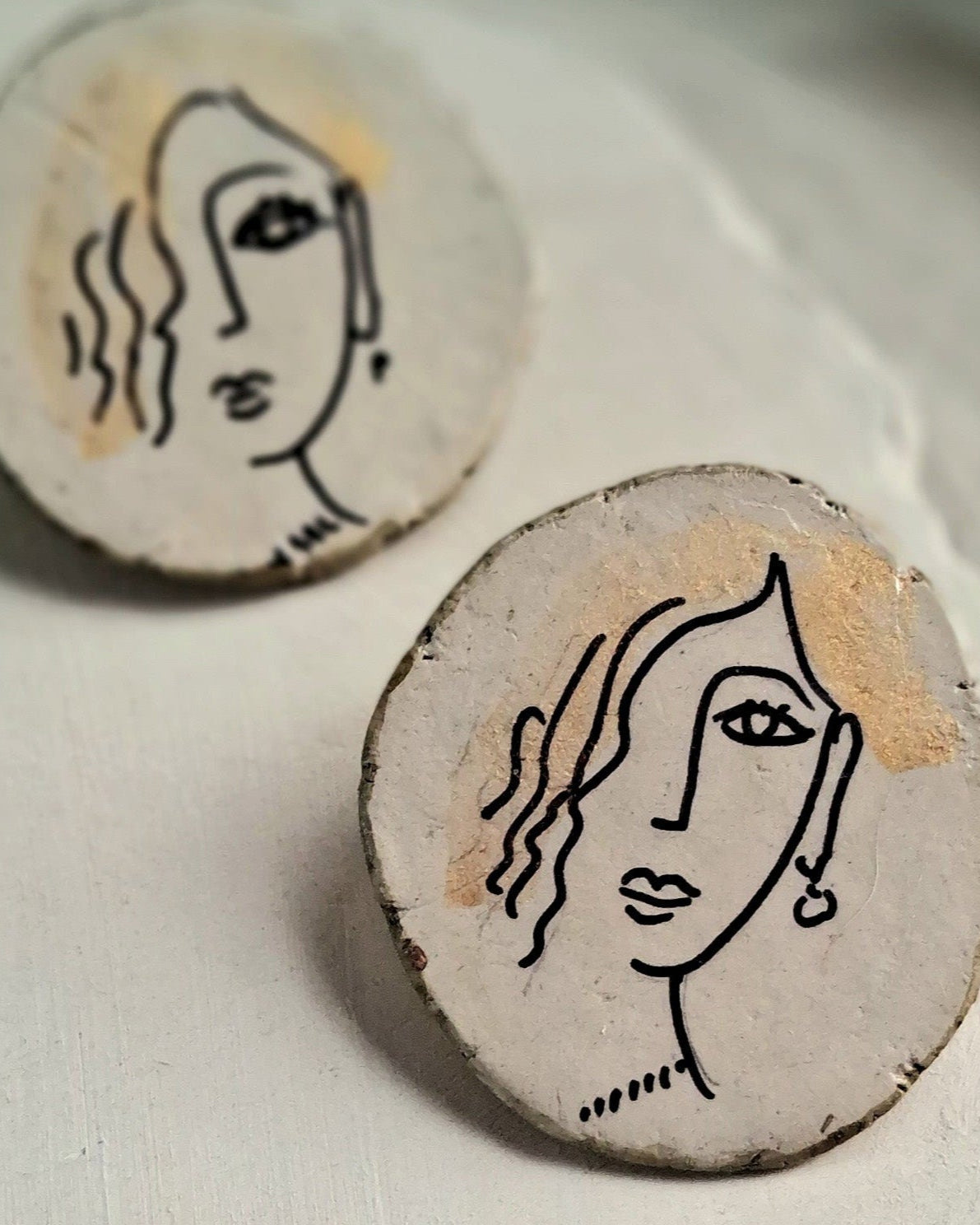 Hand painted Papier-mache Earring-Stud-Woman