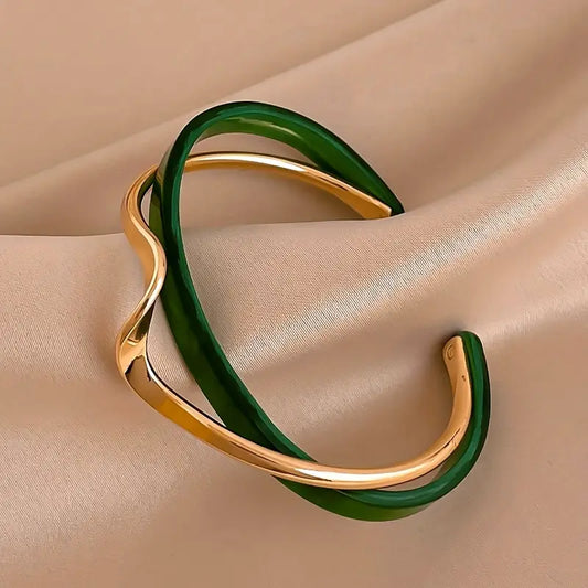 18K Gold Plated Wave Cuff Bangle – Minimalist Pearl Jewelry for Women