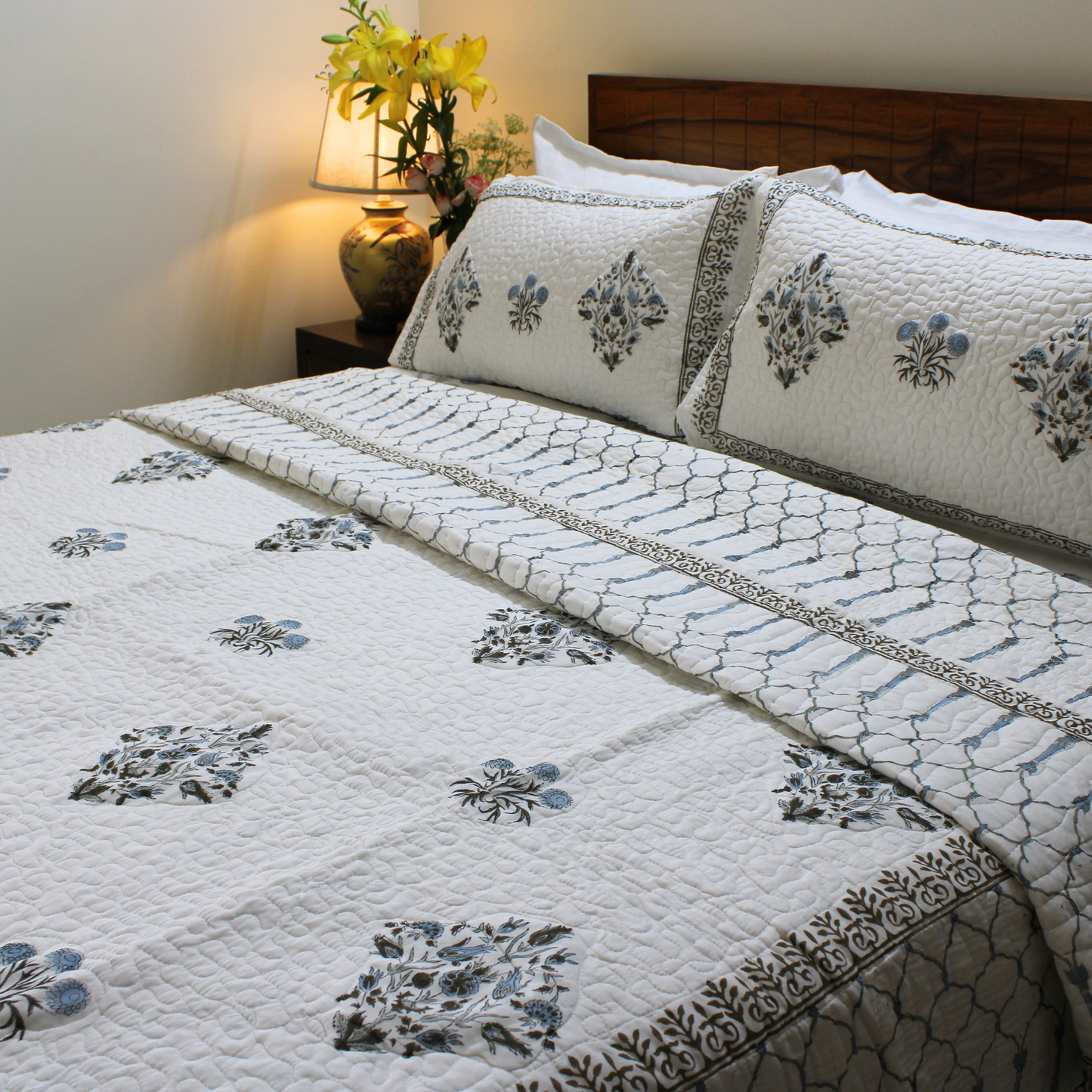 Bedsheet | Handblock Cotton Quilted | Set of 1 + 2 Pillow Covers