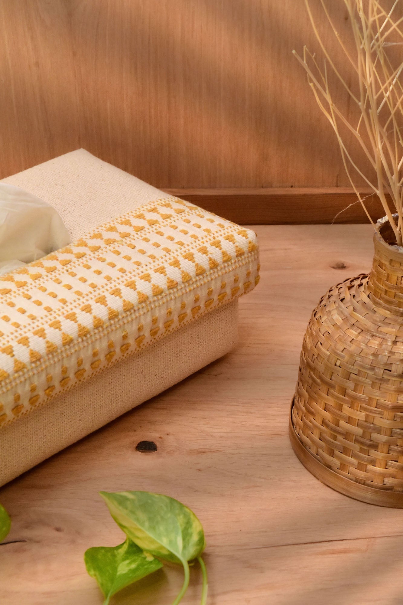 Handwoven Cotton Tissue Box - Geometric Pattern