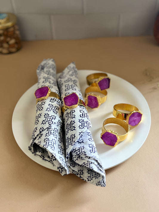 Pink & Gold Toned Crystal Agate Napkin Rings – Dining Tableware – Metal – 6 Piece Set
