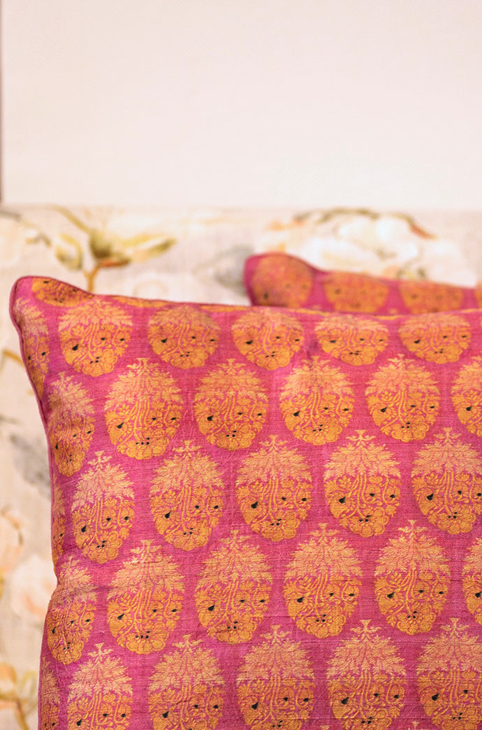Kandahari Handwoven Cushion - 1 pc