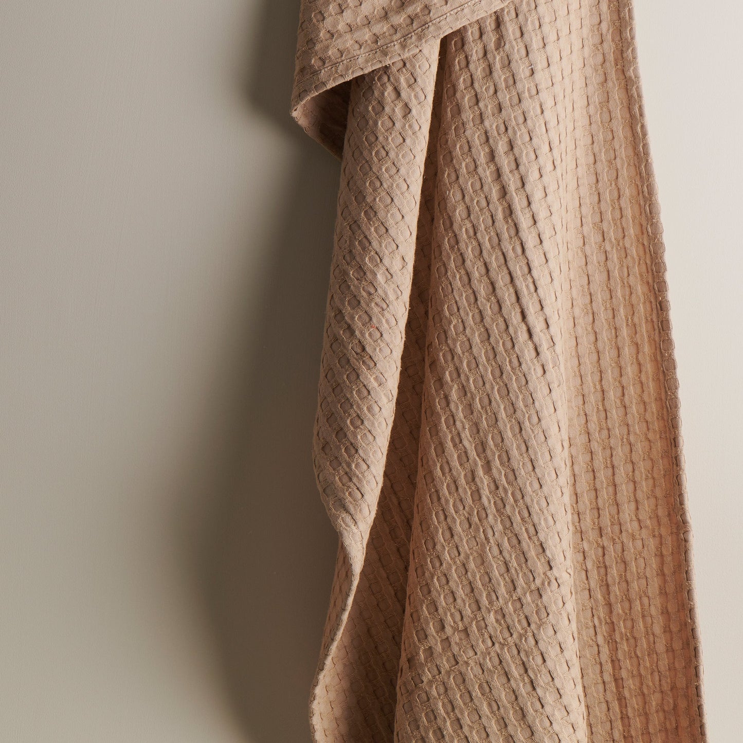 Cotton Waffle Bath Towel - Absorbent, Quick Dry, Lightweight, Durable