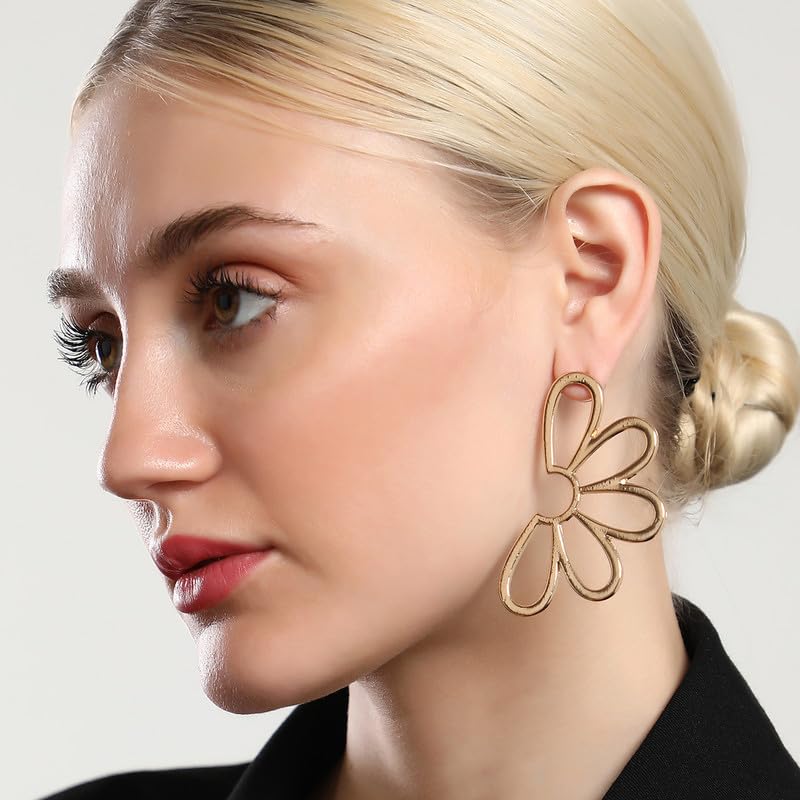 Semi-Flora Drop Earrings – Fashion Jewellery – Alloy, Gold Tone – Push Back Closure