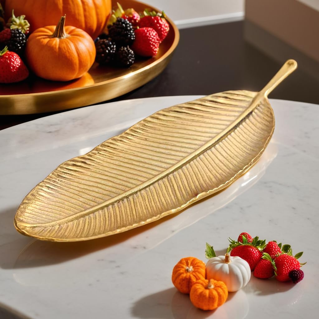 Banana Leaf Pattern Tray – Decorative Serving Platter – Gold Finish Metal – Leaf-Shaped Design