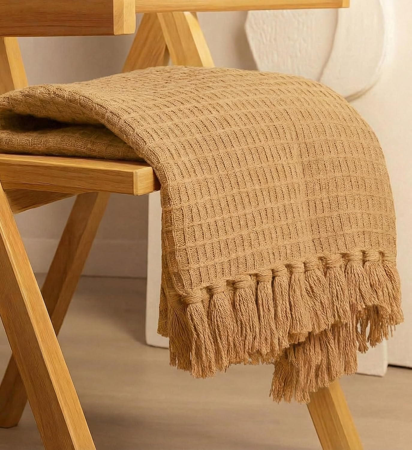 Waffle Knit Throw Blanket – Decorative Sofa Throw – Cotton Tassel Design – 127x152 cm Beige