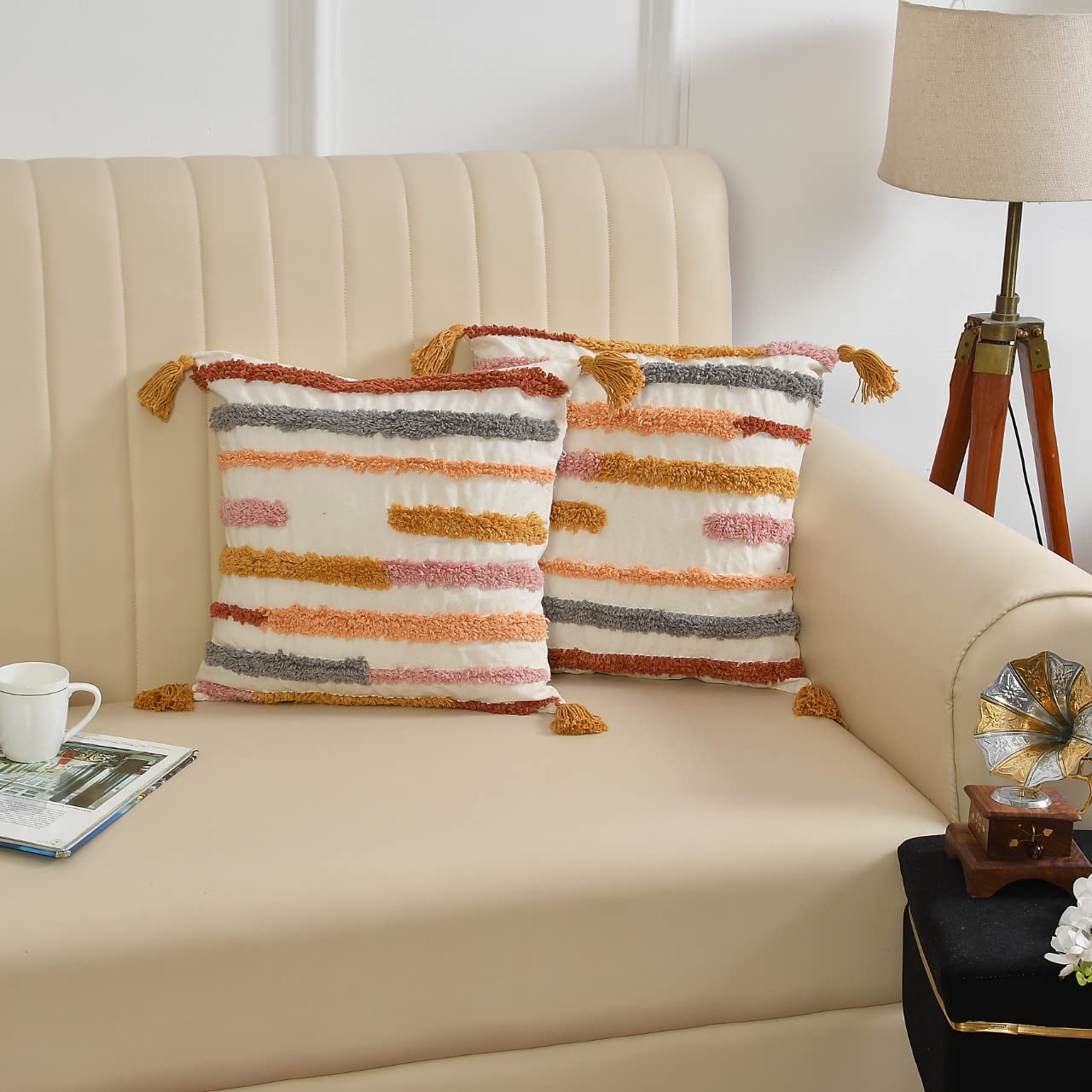 Wholesale Cushion Covers – Tufted Geometric Pom Pom – 16x16 Inch, 2-Piece Set