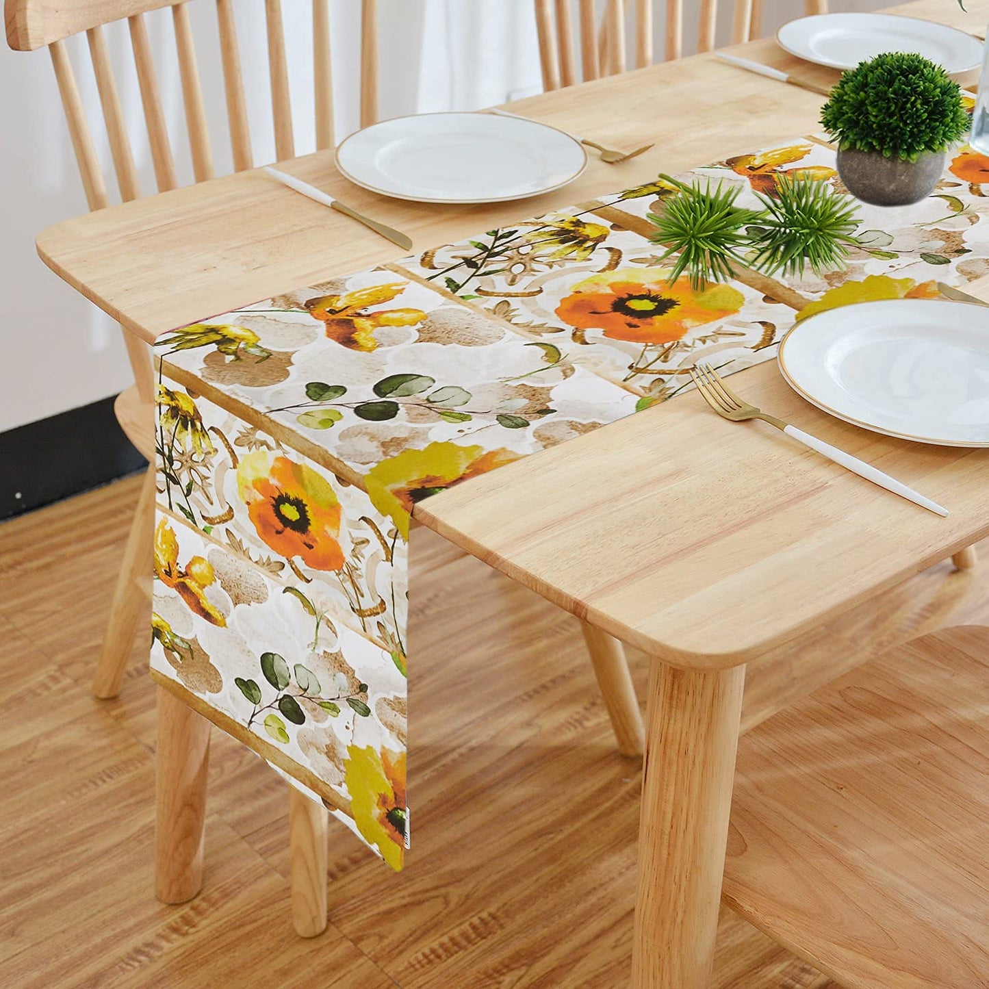 Table Runner – Digital Printed Cotton Feel Clover Design – Double Layered 13"x72" (33x182cm) Wholesale
