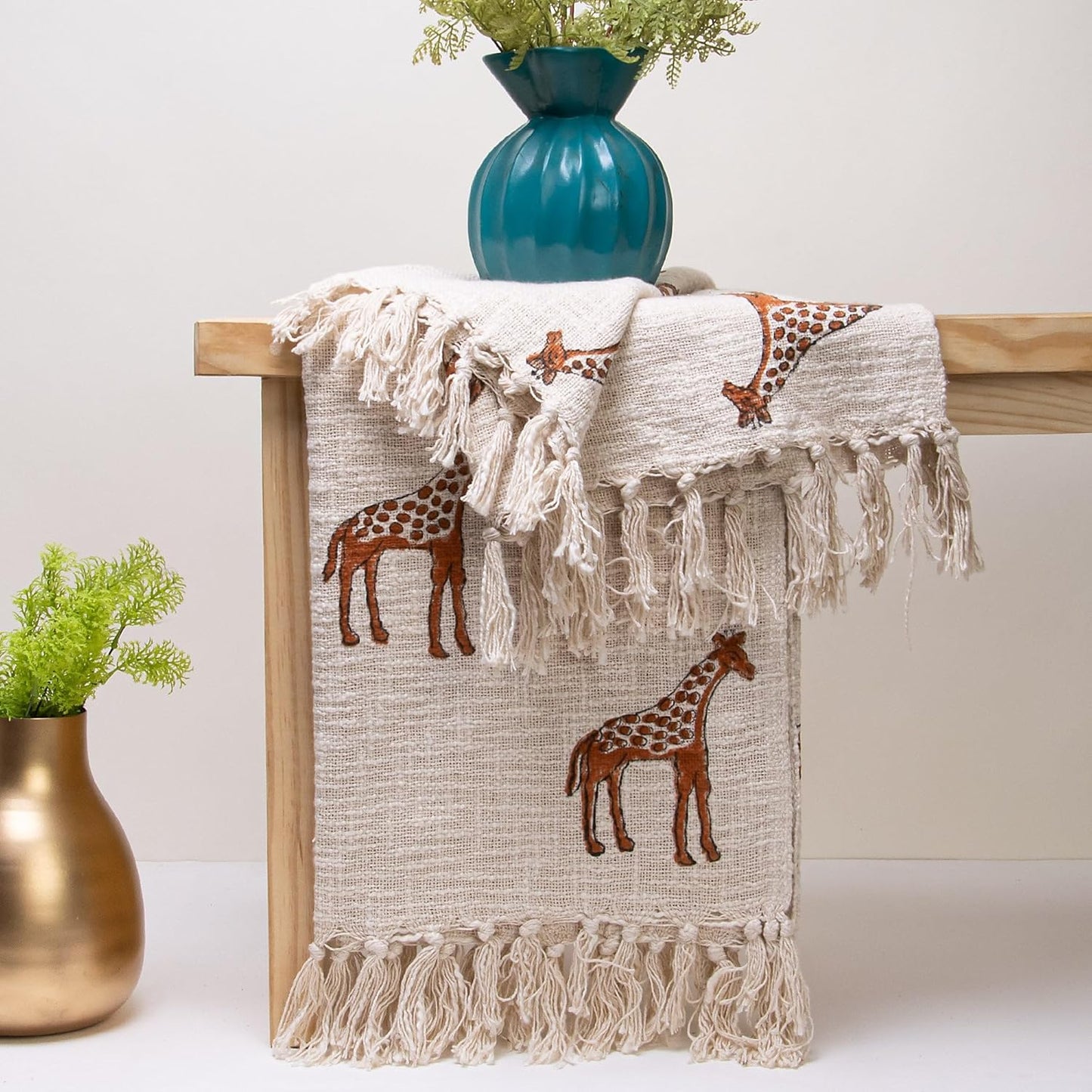 Giraffe Print Throw Blanket – 100% Cotton Sofa & Bed Cover – Tasseled – 50x70 Inch