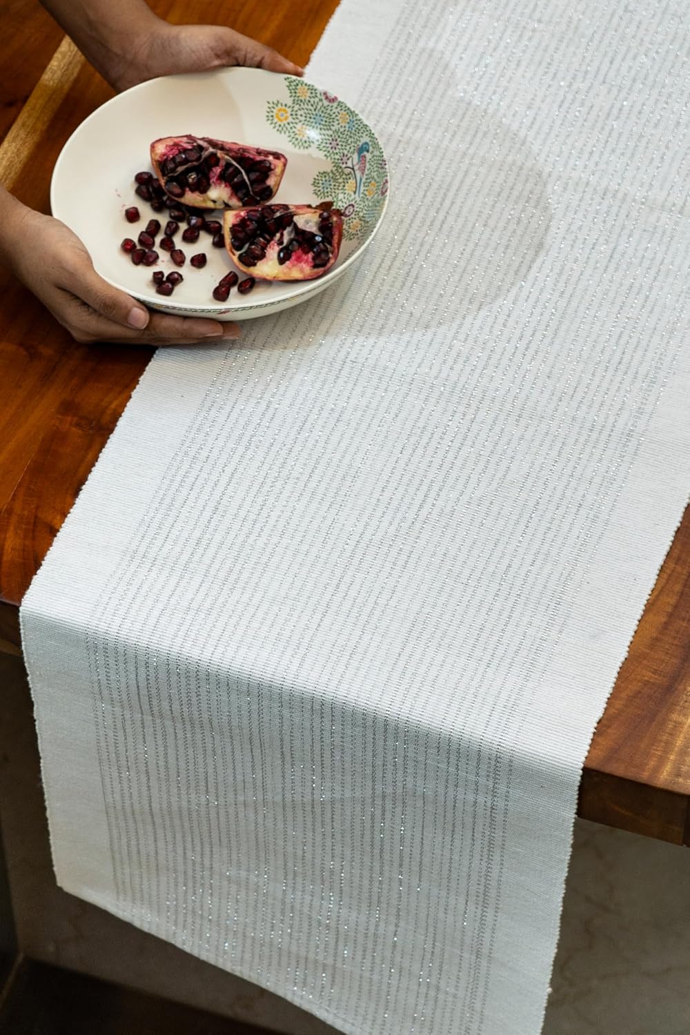 Wholesale Table Runner – Ribbed Cotton, Glitter Stripe – 63x14 inch (4-6 Seater)